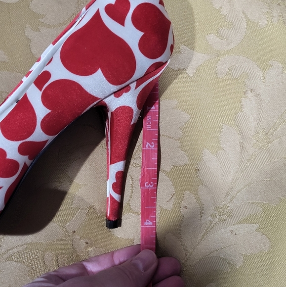 Hello Kitty Valentine Heart 4" Peeptoe Heels - Picture 5 of 5